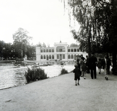 Románia,Erdély, Kolozsvár, Séta tér, csónakázótó és a Kioszk épülete., 1943, Flanek-Falvay-Kováts, Fortepan #228816