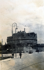 Italy, Rome, Piazza Pia, a háttérben az Angyalvár (Castel Sant'Angelo), Hadrianus császár síremléke., 1933, Végh-Györfi Melinda, Fortepan #229367