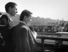 Magyarország, Budapest V., a felvétel a Vigadó téri hajóállomáson készült., 1955, Fortepan/Album083, Budapest hajó, sétahajó, Budapest, Fortepan #229761