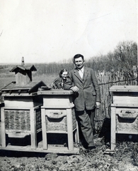 1936, Schaffer Anikó, apiary, Fortepan #229897