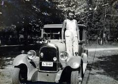 1932, Cserey Zoltán, standing on a car, automobile, girls'n'cars, Citroën-brand, number plate, Fortepan #230879