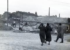 Magyarország, Budapest IX., Boráros tér, a Petőfi (Horthy Miklós) híd felhajtójának építkezése. Háttérben a Soroksári út házai., 1935, Bor Dezső, építkezés, Budapest, Fortepan #231308