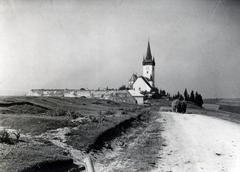 Szlovákia, Csütörtökhely, Szent László-templom és bal oldalán a Szapolyai-kápolna., 1933, Bor Dezső, templom, Felvidék, műemlék, Fortepan #231379