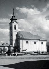 Szlovákia, Rimaszombat, Fő (Horthy Miklós) tér, Keresztelő Szent János-templom., 1942, Bor Dezső, templom, Felvidék, Fortepan #231622