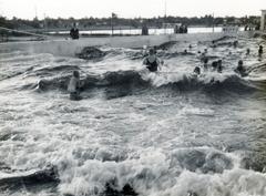 Magyarország, Hajdúszoboszló, hullámmedence a strandon., 1934, Bor Dezső, hullámfürdő, Fortepan #231783