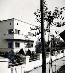 Románia,Erdély, Székelyudvarhely, Tamási Áron utca 8. szám alatti villa., 1940, Tordai György, bauhaus, Fortepan #232839