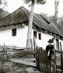 1940, Tordai György, old person, peasant, vernacular architecture, farmhouse, board, Fortepan #232848