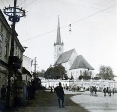 Romania,Transylvania, Dej, a felvétel a református templom mögötti parknál, a magyar csapatok bevonulása idején készült., 1940, Tordai György, Fortepan #232878