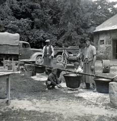 1940, Tordai György, cooking, cauldron, Fortepan #232988