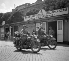 Hungary, Budapest II., budai alsó rakpart a Bem József (Pálffy) térnél, német katonai csapatok átvonulása, 1941, Fortepan/Album002, motorcycle, military, genre painting, DKW-brand, second World War, boat station, German soldier, Budapest, Fortepan #23316