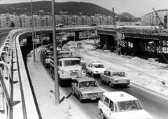 1983, Gödi Digitális Fotóarchívum, építkezés, Skoda Liaz-márka, felüljáró, Lada-márka, forgalom, Wartburg-márka, láda, Tatra-márka, taxi, Fortepan #234131