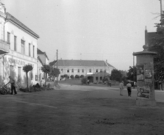 Magyarország, Vasvár, városközpont az Alkotmány utca felől., 1952, Építész, plakát, cégtábla, hirdetőoszlop, Fortepan #23508