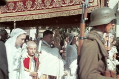 Serbia, Subotica, 1941, Lukács Zsolt, colorful, priest, genre painting, candle, second World War, procession, helmet, soldier, candlestick, gun, lily, Eucharist, Mária-girls, Fortepan #23603