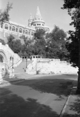 Magyarország, budai Vár, Budapest I., Halászbástya és alatta a Schulek lépcső a Hunyadi János útról nézve., 1956, Pálfi Balázs, Budapest, Schulek Frigyes-terv, Fortepan #23735