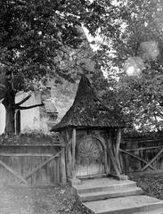 1974, Ódon Antikvárium, Kútvölgyi Mihály, Fortepan #237594