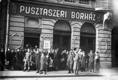 Hungary, Budapest VII., Jósika utca 28., 1944, Jurányi Attila, siege, Budapest, store display, Fortepan #23815