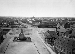 Magyarország, Szeged, Dóm (Templom) tér, középen a Szent Rozália-kápolna., 1900, Fődi Gábor, tér, kápolna, madártávlat, görög katolikus, Fortepan #24026