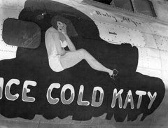 B-17G Flying Fortress bombázógép "nose art"-ja, azaz orrfestése., 1944, National Archives, american brand, bombing, airplane, fighter plane, second World War, Boeing-brand, Fortepan #24346