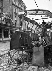 Serbia, Belgrade, ulica Pariska, balra a Srpski kralj (Szerb Király) szálló romjai., 1941, Martin Djemil, tram, wreck, Fortepan #24637