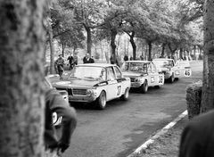 Hungary, People's Park, Budapest X., Budapest Nagydíj, túraautó EB futam, BMW 1600 TI típusú autók mögött egy BMW 2002 TI versenyautó., 1969, Tóth Károly dr, Gerrman brand, BMW-brand, car race, automobile, BMW 02 series , Budapest, Fortepan #24972