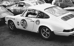 Hungary, People's Park, Budapest X., Budapest Nagydíj, túraautó EB futam. A Porsche 911 versenyautóban a futamgyőztes Toine Hezemans., 1969, Tóth Károly dr, Gerrman brand, car race, puppet-show, Porsche-brand, Budapest, Fortepan #24973