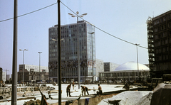 Németország, Berlin, Kelet-Berlin, Alexanderplatz, a kép közepén a Haus des Lehrers és a Kongresshalle (később Berliner Congress Center /BCC/)., 1970, Fortepan/Album061, NDK, Kelet-Berlin, színes, Fortepan #250049