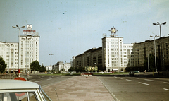 Németország, Berlin, Kelet-Berlin, Strausberger Platz a Frankfurter Tor felé nézve., 1970, Fortepan/Album061, NDK, Kelet-Berlin, színes, Fortepan #250050