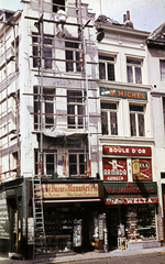 Belgium, Bruxelles, Rue de l'Étuve/Stoofstraat a Rue des Grands Carmes/Lievevrouwbroersstraat sarkánál., 1964, Pozsgay Eszter, Fortepan #250090