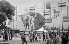 Magyarország, Városliget,Budapesti Nemzetközi Vásár, Budapest XIV., 1963, Rácz Vekerdi Gyuláné, nemzetközi vásár, Budapest, Fortepan #250184