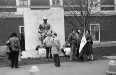 Magyarország, Budapest I., Batthyány tér, Kölcsey Ferenc szobra (Kallós Ede, 1939./1974.)., 1989, Vimola Károly, Budapest, Fortepan #250364