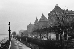 Magyarország, Budapest XI., Műegyetem rakpart., 1967, Tóth Károly dr, benzinkút, Budapest, Fortepan #25042