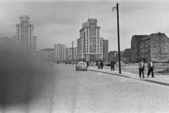 Németország, Berlin, Kelet-Berlin, a Karl-Marx-Allee (Stalinallee)., 1959, Vimola Károly, NDK, utcakép, rontott fotó, Fortepan #250558