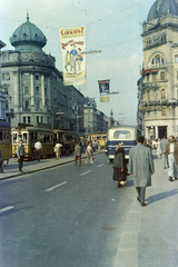 Magyarország, Budapest VII.,Budapest VIII., a Rákóczi út és a Nagykörút kereszteződése a Baross tér felé nézve., 1959, Vimola Károly, Budapest, színes, Fortepan #250611