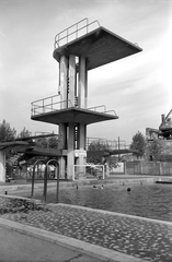 Magyarország, Budapest XIV., Szőnyi úti sporttelep, a BVSC sportegyesület uszodája, ugrótorny., 1957, FŐMTERV, Domonkos Endre, Budapest, ugrótorony, Fortepan #251096