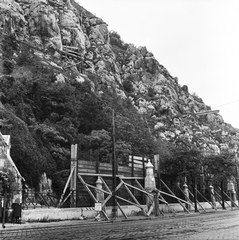 Hungary, Budapest XI., a felvétel a Gellért-hegy meglazult szikláinak megerősítésekor készült., 1960, FŐMTERV, Budapest, hillside, armouring, Fortepan #251327