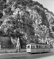 Hungary, Budapest XI., a felvétel a Gellért-hegy meglazult szikláinak megerősítésekor készült., 1960, FŐMTERV, Budapest, hillside, scaffolding, Fortepan #251364