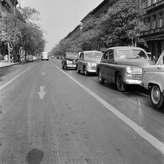 Hungary, Budapest VI., Andrássy út (Népköztársaság útja) a Bajcsy-Zsilinszky út felől., 1960, FŐMTERV, Budapest, automobile, Fortepan #251380