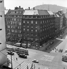 Hungary, Budapest V., rálátás az Astoria kereszteződésre a Georgia bérpalotából, szemben a Múzeum körút - Kossuth Lajos utca sarok, Astoria szálló., 1961, FŐMTERV, Budapest, Fortepan #251524