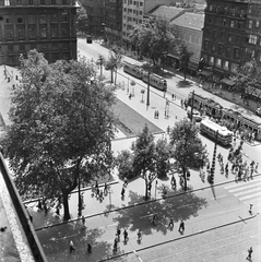 Hungary, Budapest V.,Budapest VII.,Budapest VIII., Rákóczi út - Múzeum körút sarok, rálátás a metróépítés területére a Georgia bérpalotából., 1961, FŐMTERV, Budapest, Fortepan #251526