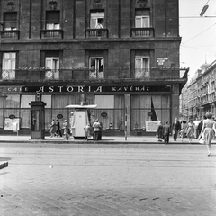 Hungary, Budapest V.,Budapest VIII., Múzeum körút - Kossuth Lajos utca sarok, Astoria szálló., 1961, FŐMTERV, Budapest, Fortepan #251529