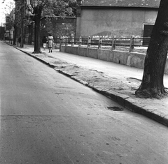 Hungary, Budapest VIII., Korányi Sándor utca, jobbra a Ludovika (Kun Béla) tér., 1961, FŐMTERV, Budapest, Fortepan #251607