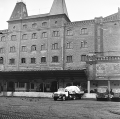 Magyarország, Budapest IX., Tóth Kálmán utca 8-10., Hűtő­ipari Országos Vállalat Budapesti Hűtőháza, 1962, FŐMTERV, Domonkos Endre, Budapest, Fortepan #251646