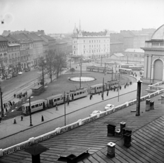 Magyarország, Budapest VII.,Budapest VIII., Baross tér, kilátás a Keleti pályaudvar épületéről a Thököly út - Verseny utca sarok felé., 1962, FŐMTERV, Domonkos Endre, Budapest, Fortepan #251715