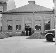 Magyarország, Budapest XIII., Váci út 174., a Fővárosi Közegészségügyi Járványügyi Állomás (KÖJÁL) egyik épülete, a gépház., 1963, FŐMTERV, Domonkos Endre, Budapest, Fortepan #251765