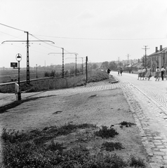 Magyarország, Budapest XXII., Nagytétényi út a Jókai Mór utcánál, jobb szélen a Nagytétényi út 140-142. számú ház látható., 1963, FŐMTERV, Domonkos Endre, Budapest, Fortepan #251810