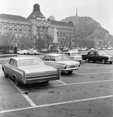 Magyarország, Budapest XI., Szent Gellért tér, Gellért Szálló, jobbra a Gellért-hegyen a Felszabadulási emlékmű., 1963, FŐMTERV, Domonkos Endre, Budapest, Fortepan #251943