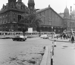 Magyarország, Budapest VI., Nyugati (Marx) tér, szemben a Nyugati pályaudvar., 1966, FŐMTERV, Domonkos Endre, Budapest, Fortepan #252142