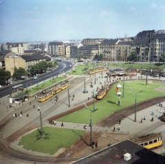 Magyarország, Budapest I.,Budapest II., Széll Kálmán (Moszkva) tér a Széna tér felé nézve, a háttérben jobbra a Vérmező út., 1966, FŐMTERV, Domonkos Endre, Budapest, Fortepan #252171