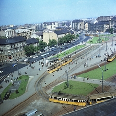 Magyarország, Budapest I.,Budapest II., Széll Kálmán (Moszkva) tér a Széna tér felé nézve., 1966, FŐMTERV, Domonkos Endre, Budapest, Fortepan #252173