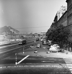 Magyarország, Budapest IX., Közraktár utca a Boráros tér felől, balra a mai Nehru part., 1966, FŐMTERV, Domonkos Endre, Budapest, Fortepan #252267